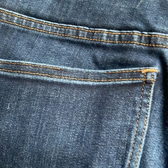 Madewell 9” High Rise Skinny Jeans - Picture 7 of 8